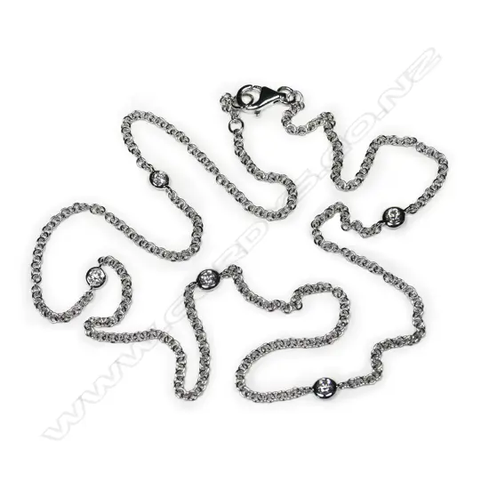 An 18ct white gold and diamond necklace,