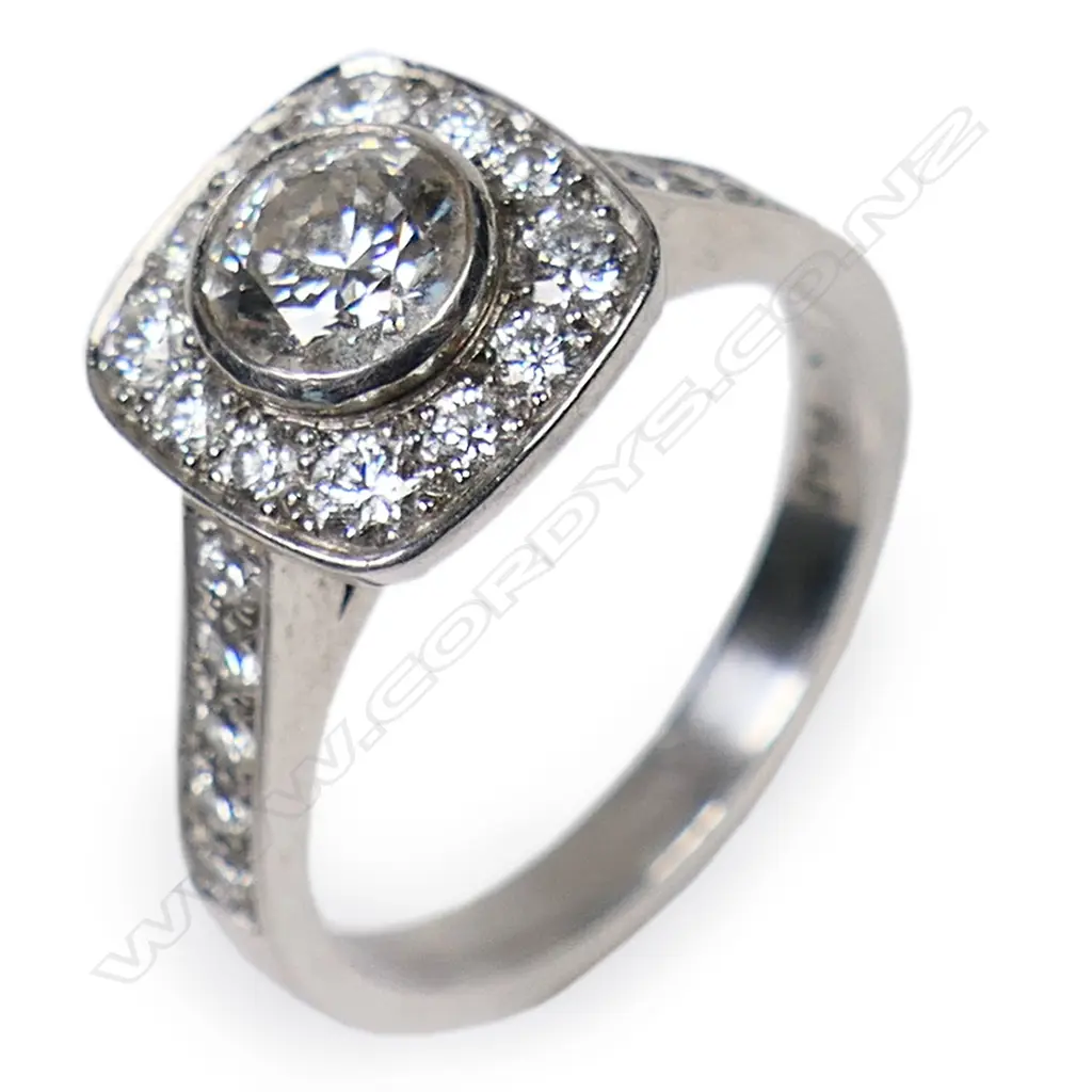 A platinum diamond cluster ring, Image 1++