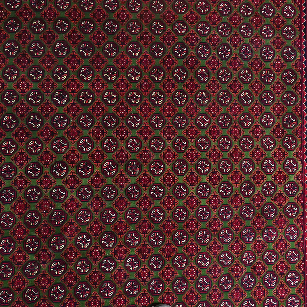 A fine Turkoman carpet, Image 1++
