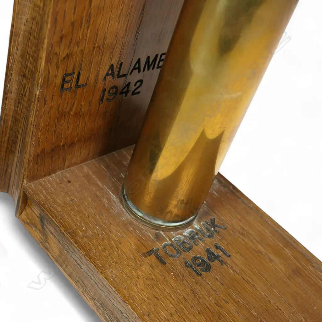 A pair of trench art bookends, Image 1++