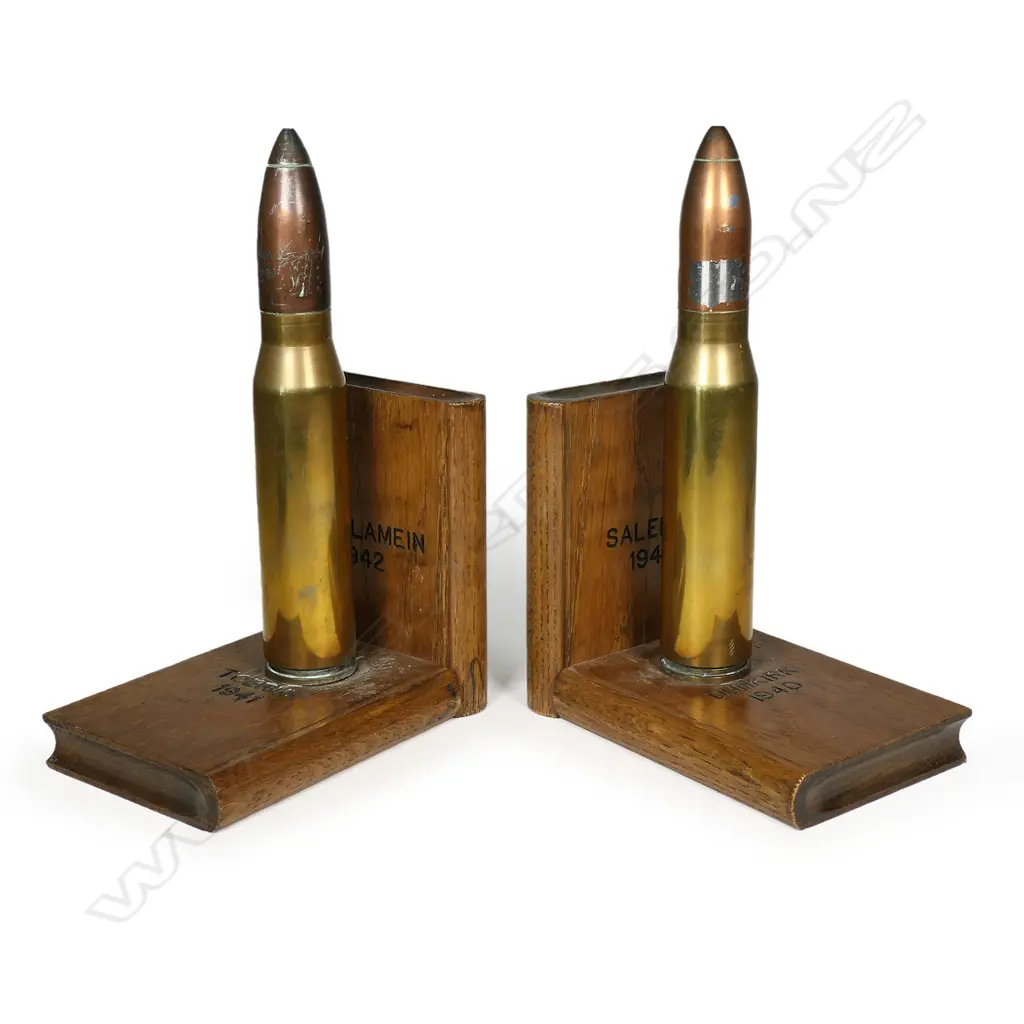 A pair of trench art bookends, Image 1++