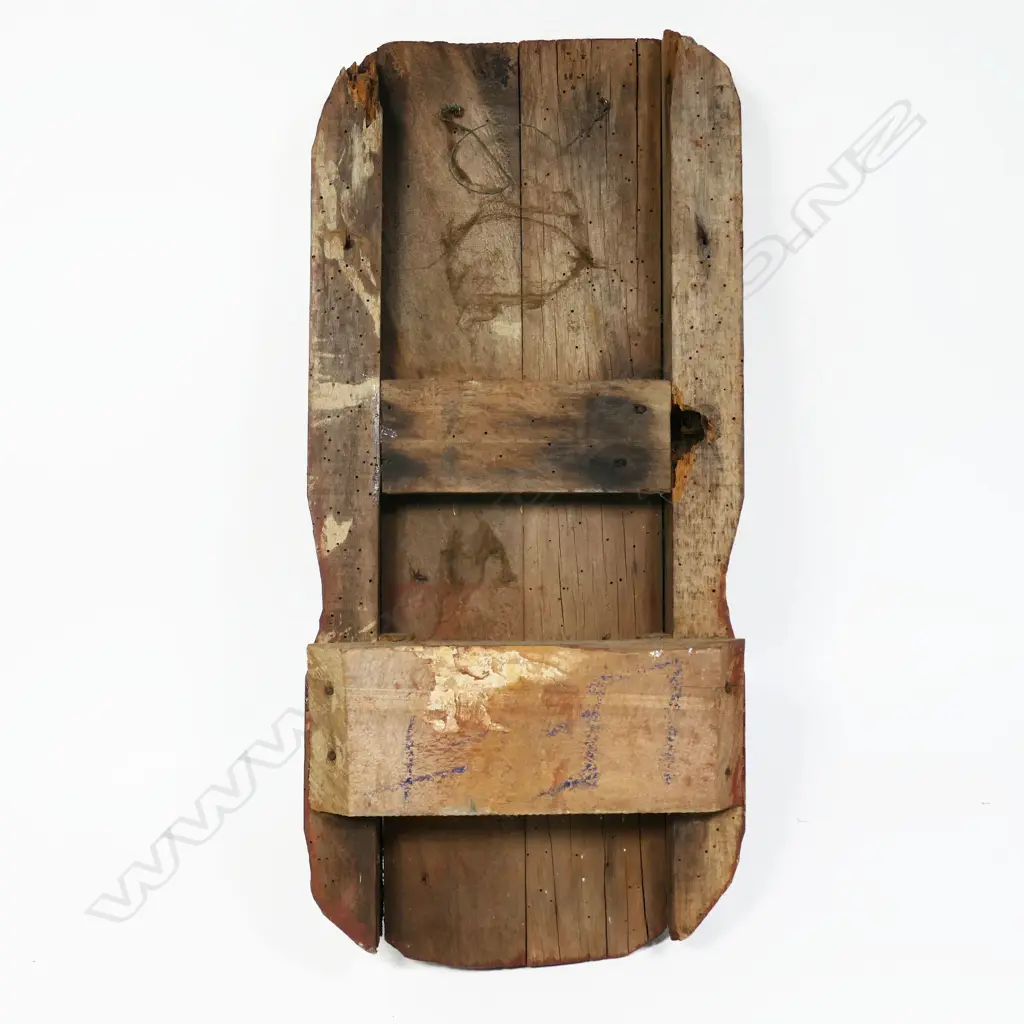 An early 20thC folk art carved Māori wheku gable mask, Image 1++