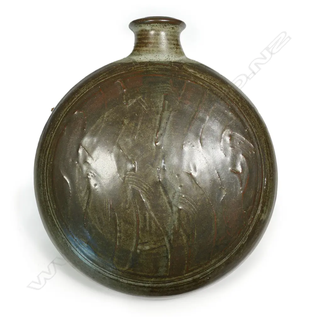 Bruce & Estelle Martin large wall hanging pilgrim flask, Image 1++