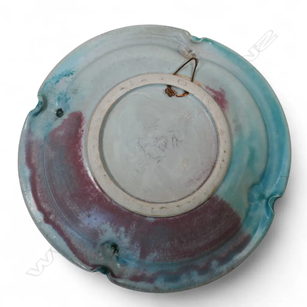 Greg Barron large sculpted dish, Image 1++