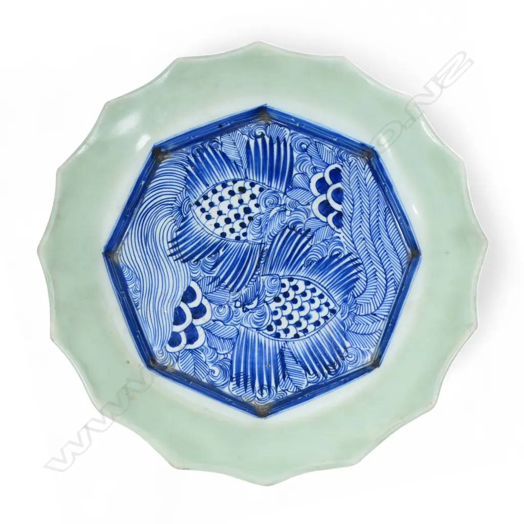 A Meiji Japanese octagonal blue and white dish, Image 1++