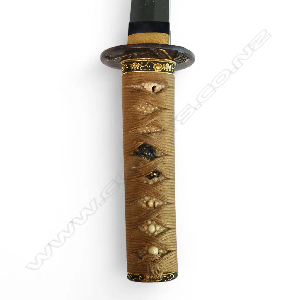 A quality Japanese wakazashi attributed to Bungo Tiara Takeda Image 1++