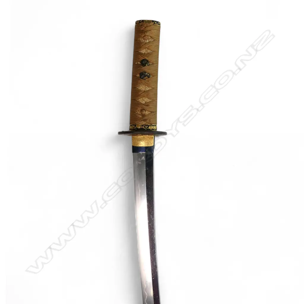 A quality Japanese wakazashi attributed to Bungo Tiara Takeda Image 1++