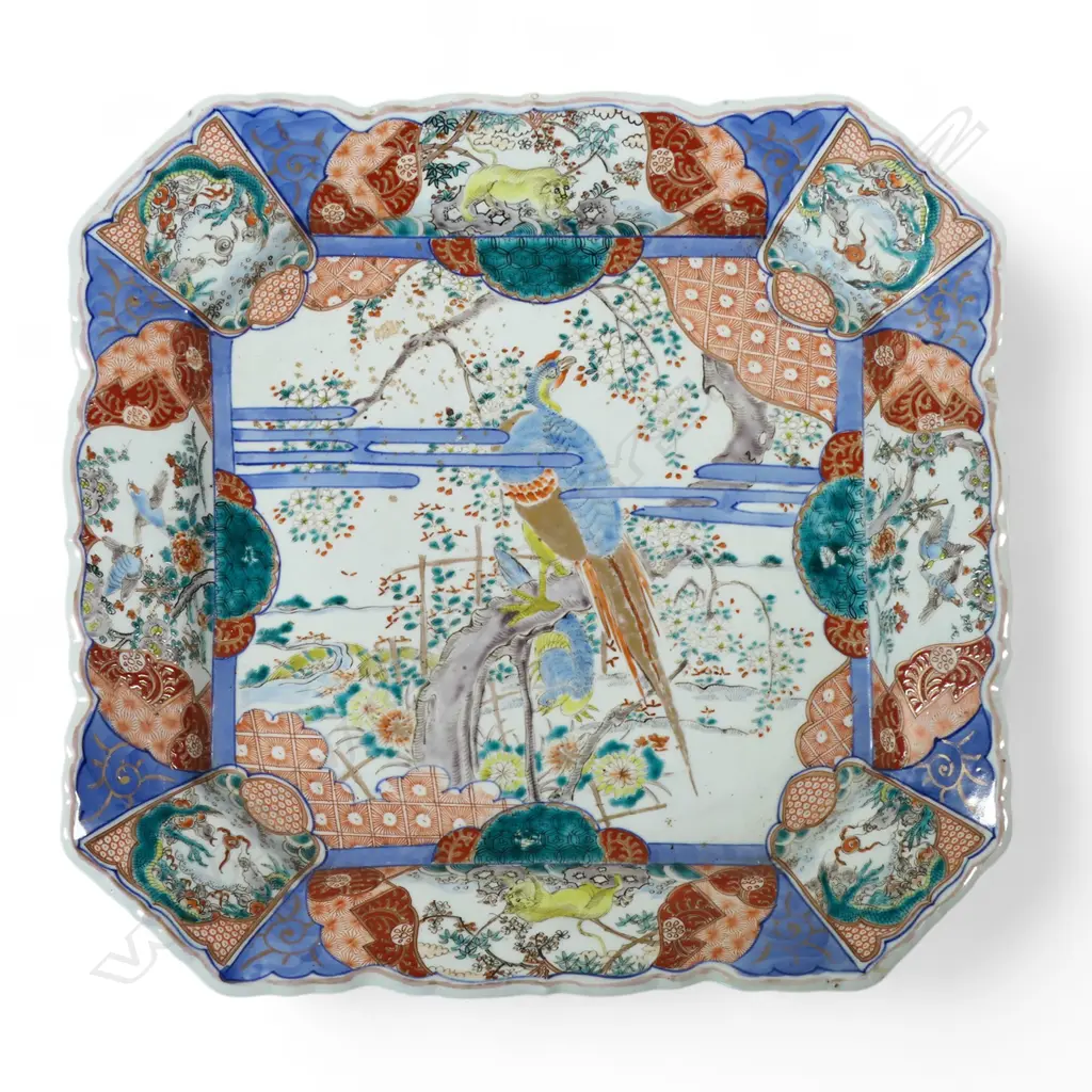 A 19thC Japanese Arita Imari porcelain large square dish, Image 1++