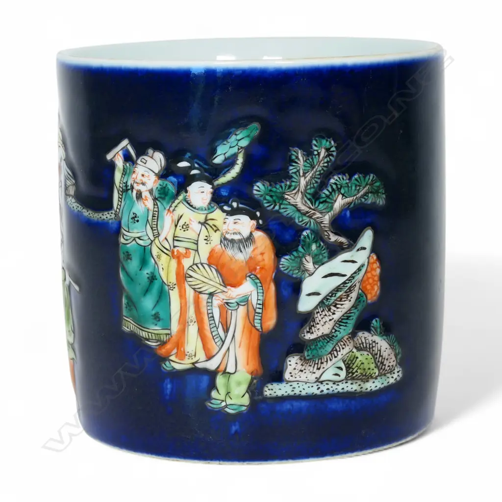 A Chinese Kangxi style deep blue glazed brush pot, Image 1++