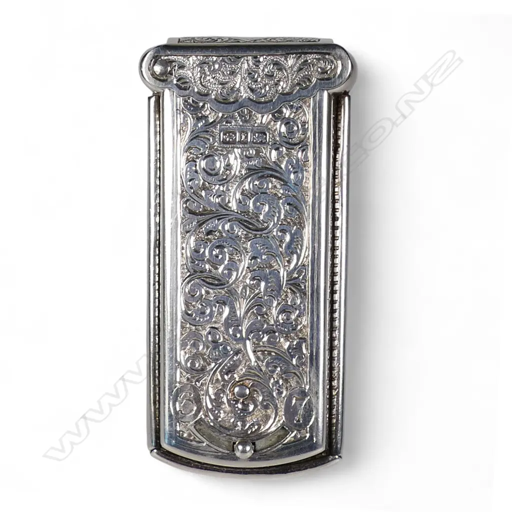 A Victorian silver fancy needle case, Image 1++