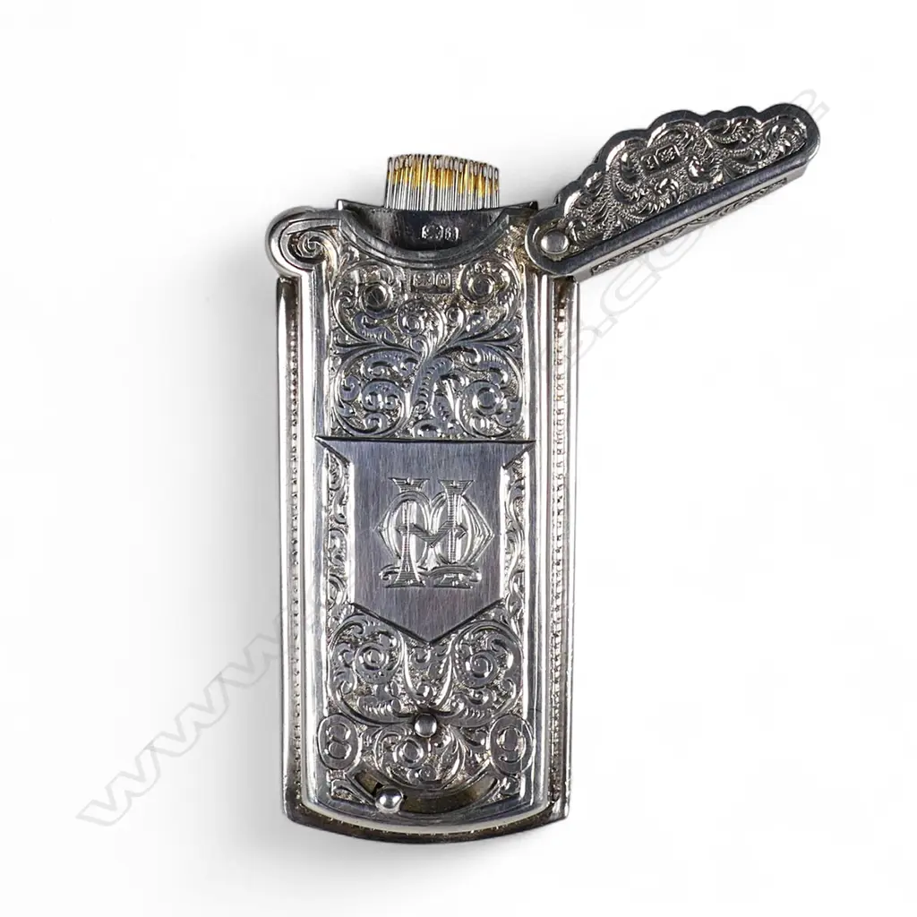 A Victorian silver fancy needle case, Image 1++