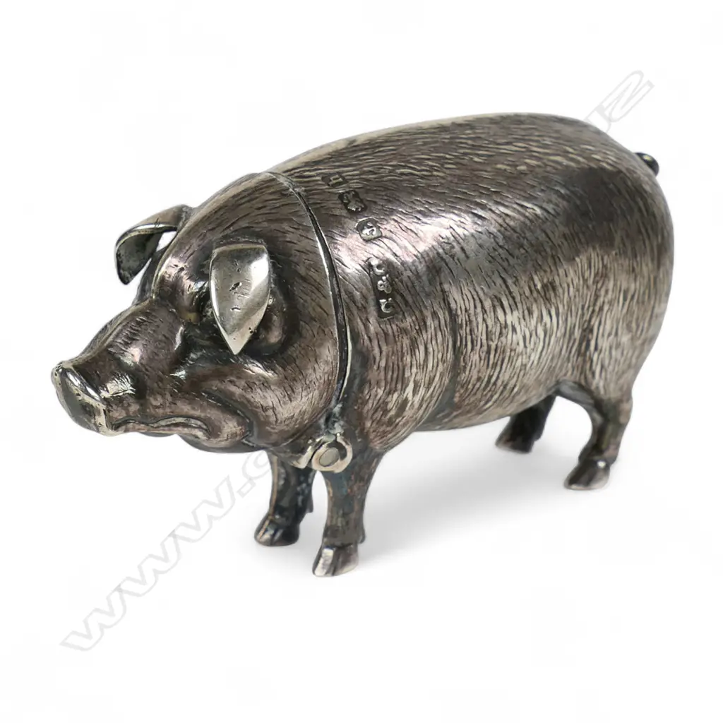 An Edwardian silver vesta, Image 1++