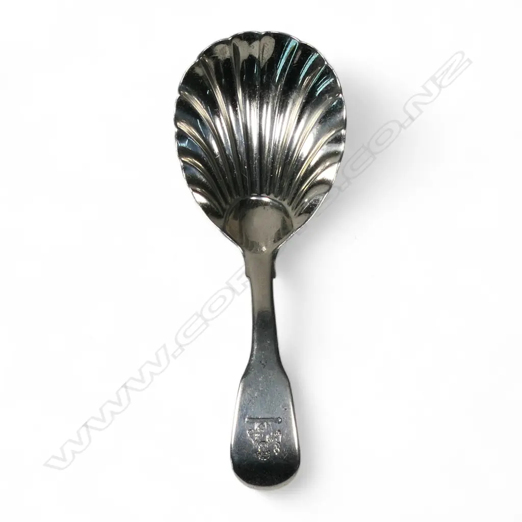 A George IV silver caddy spoon, Image 1++
