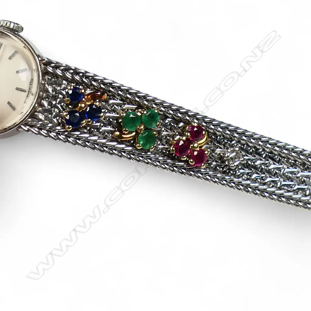 An ladies 18ct white gold and gem set Movado wristwatch, Image 1++