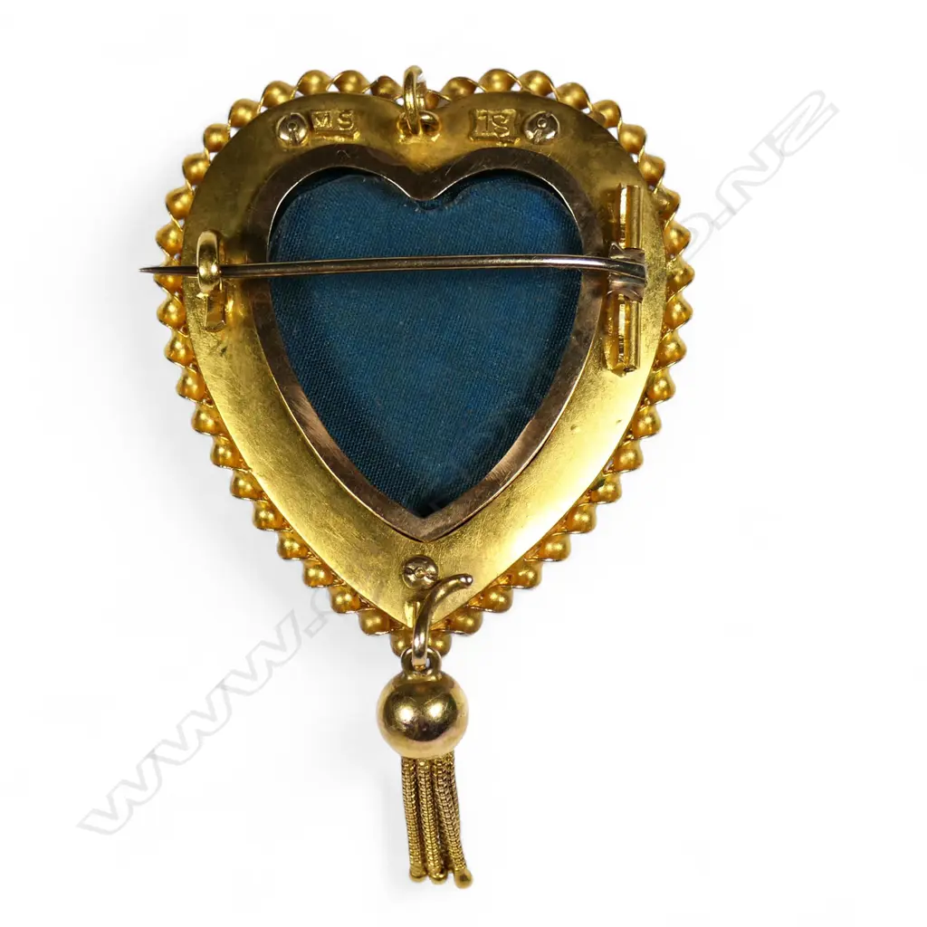 A quality large 19thC colonial 18ct gold and pounamu brooch, Image 1++
