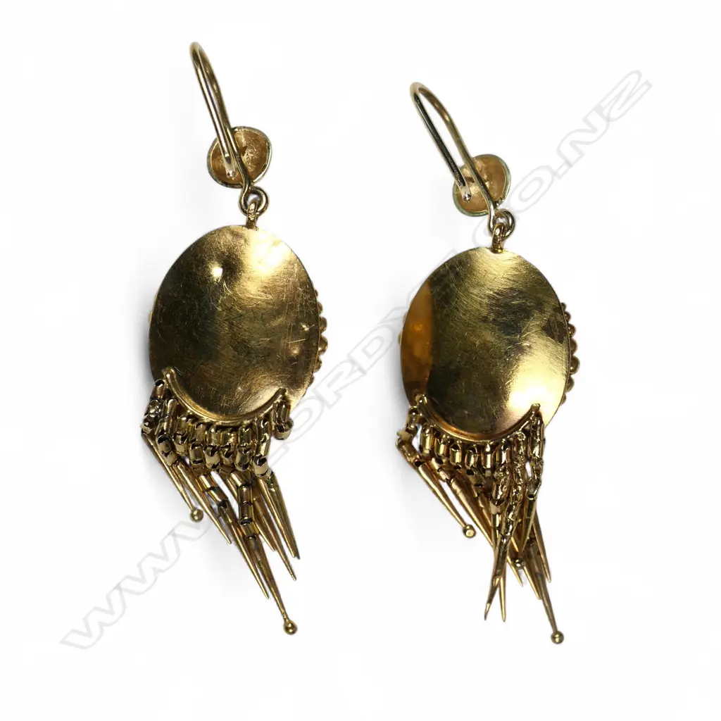 A pair of Victorian 9ct gold drop earrings, Image 1++