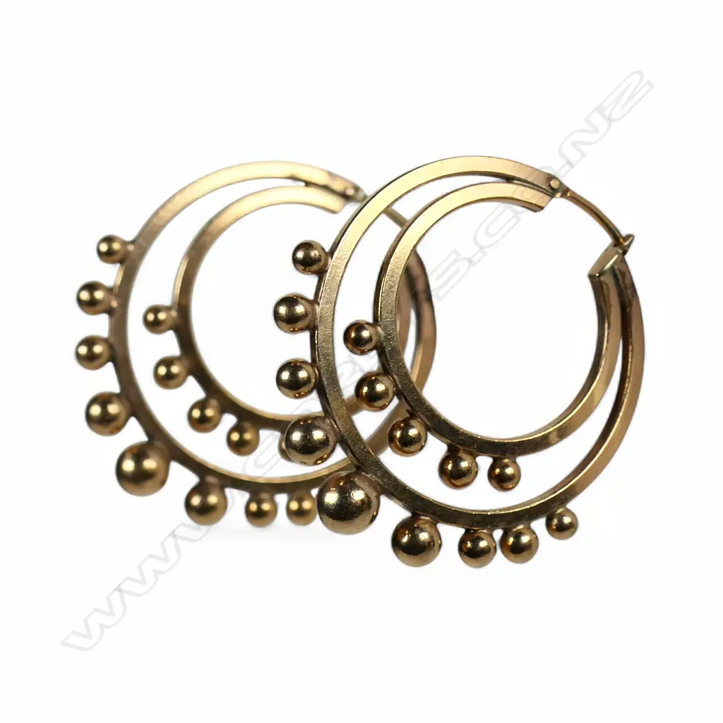 A pair of large vintage 9ct gold double circle earrings, Image 1++