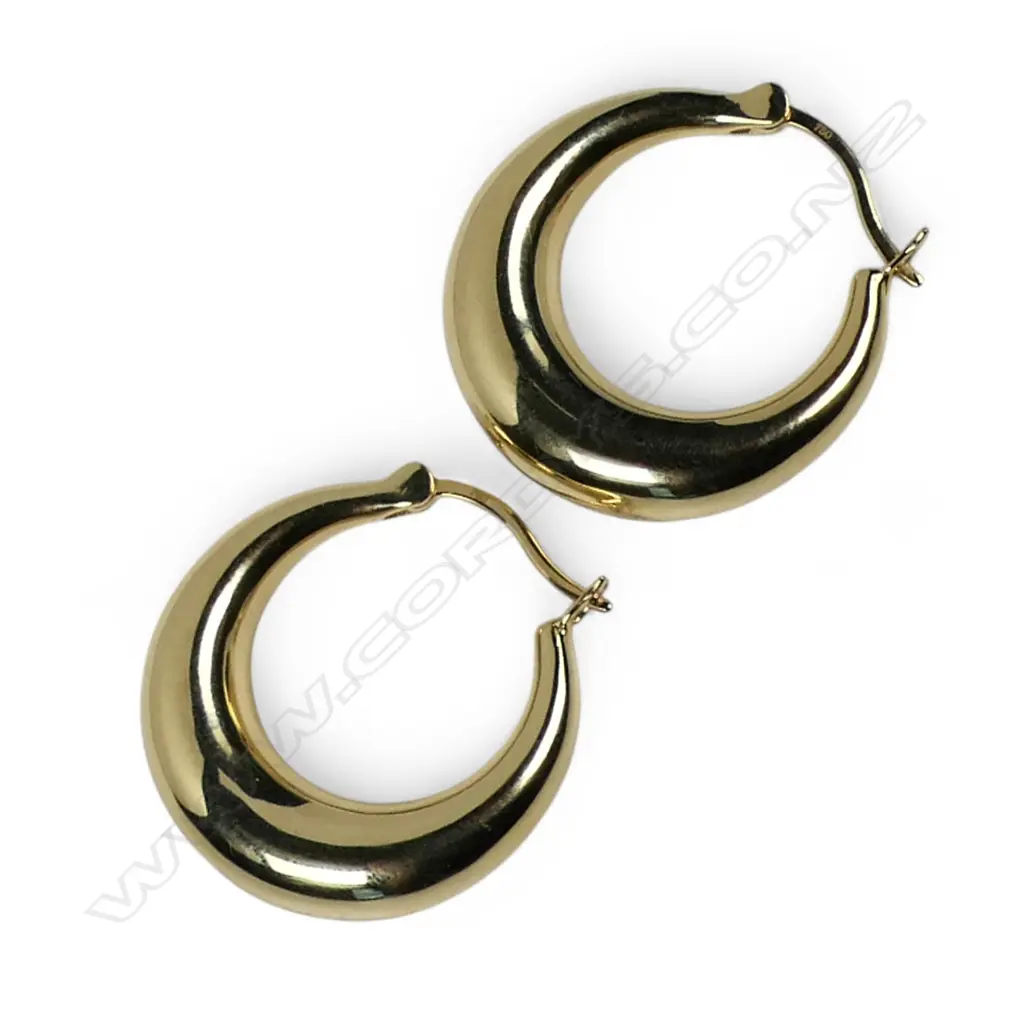 A pair of 18ct gold Creole style earrings, Image 1++