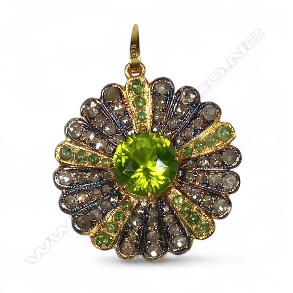 An antique style silver gilt diamond tsavorite and peridot pendant, Image 1++