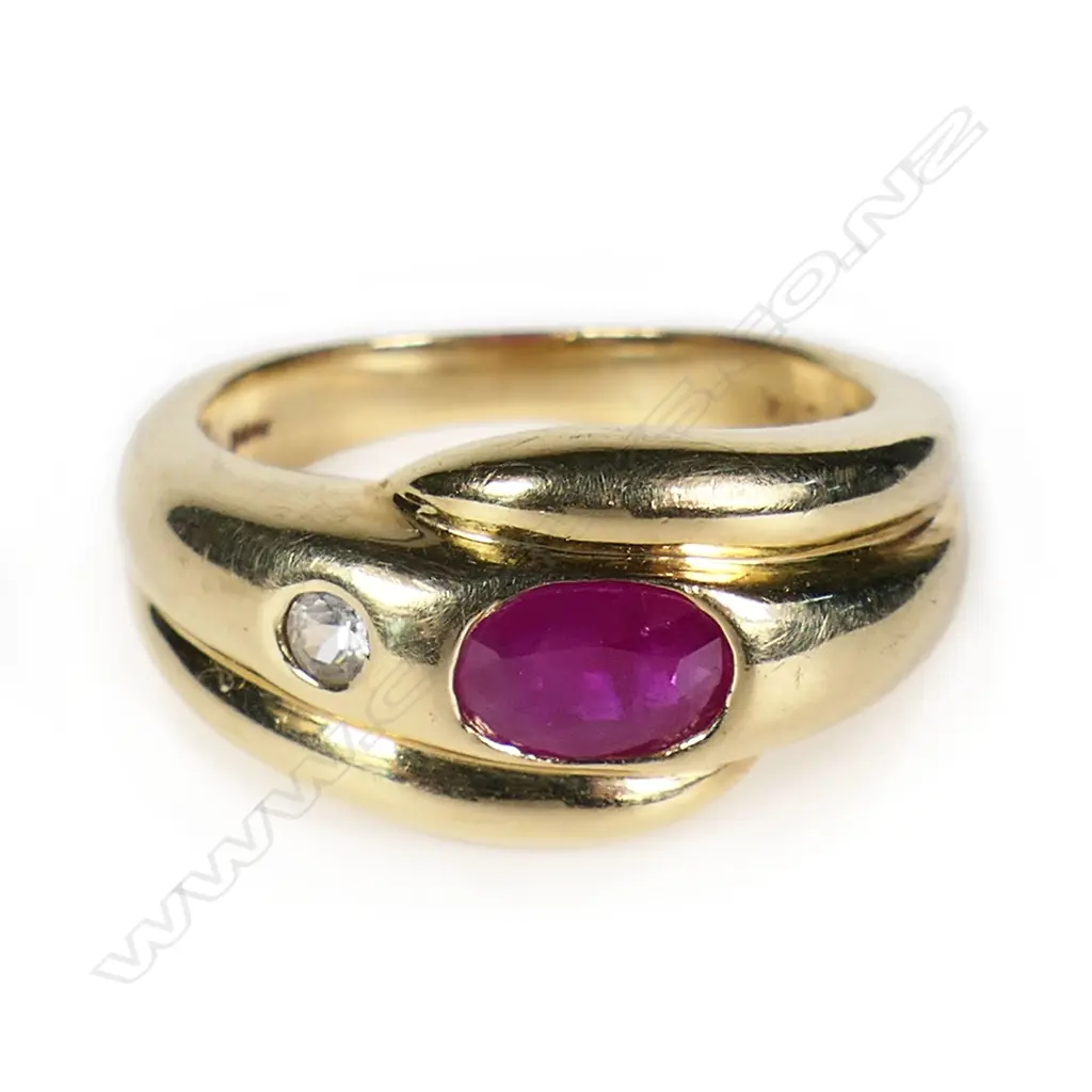 A 14ct gold ruby and diamond ring, Image 1++