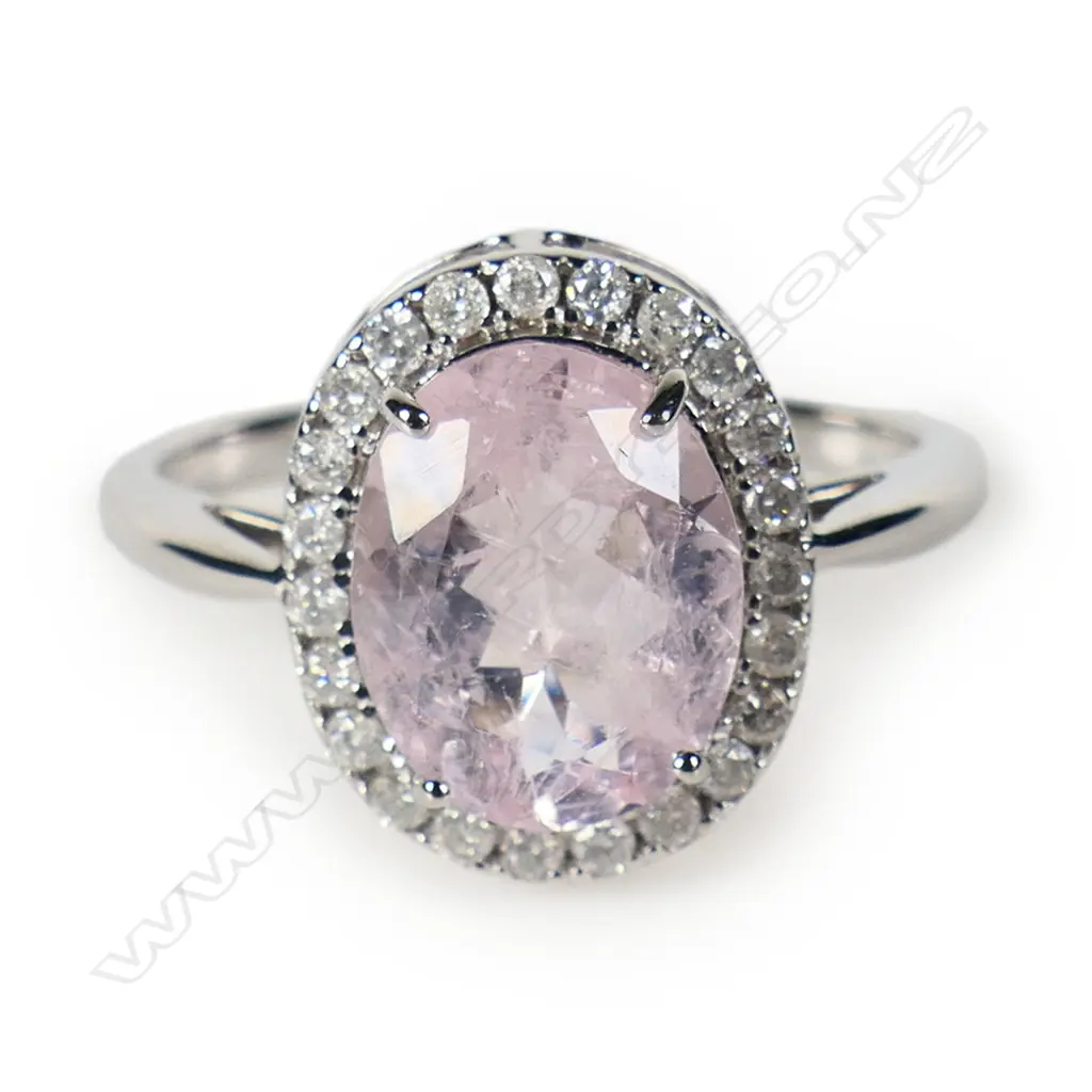 A 14ct white gold morganite and diamond halo ring, Image 1++