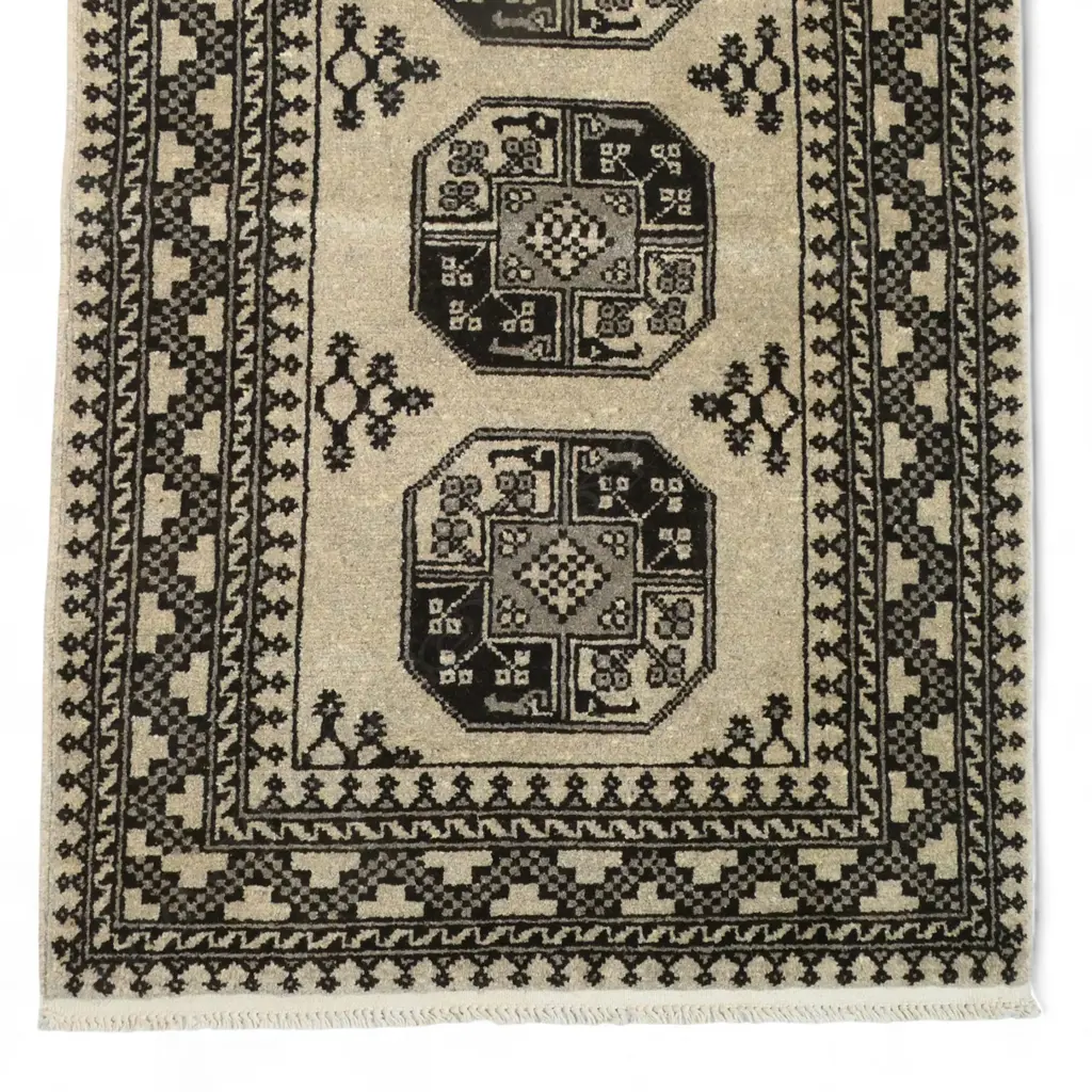 A hand knotted elephant foot runner, Image 1++