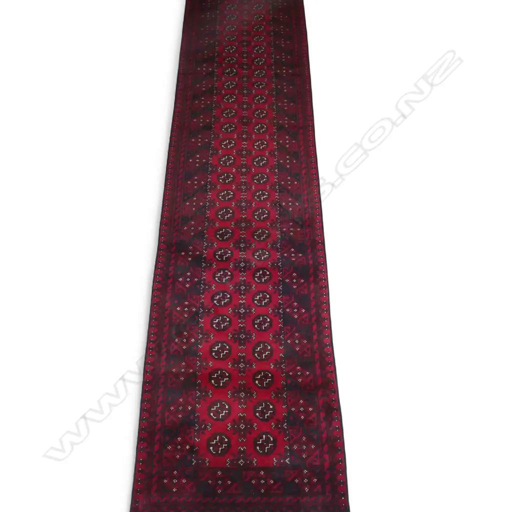 A hand knotted Turkman runner, Image 1++