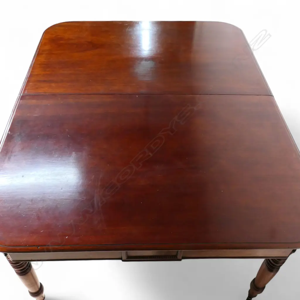 An early 19thC Australian colonial cedar D-end dining table, Image 1++