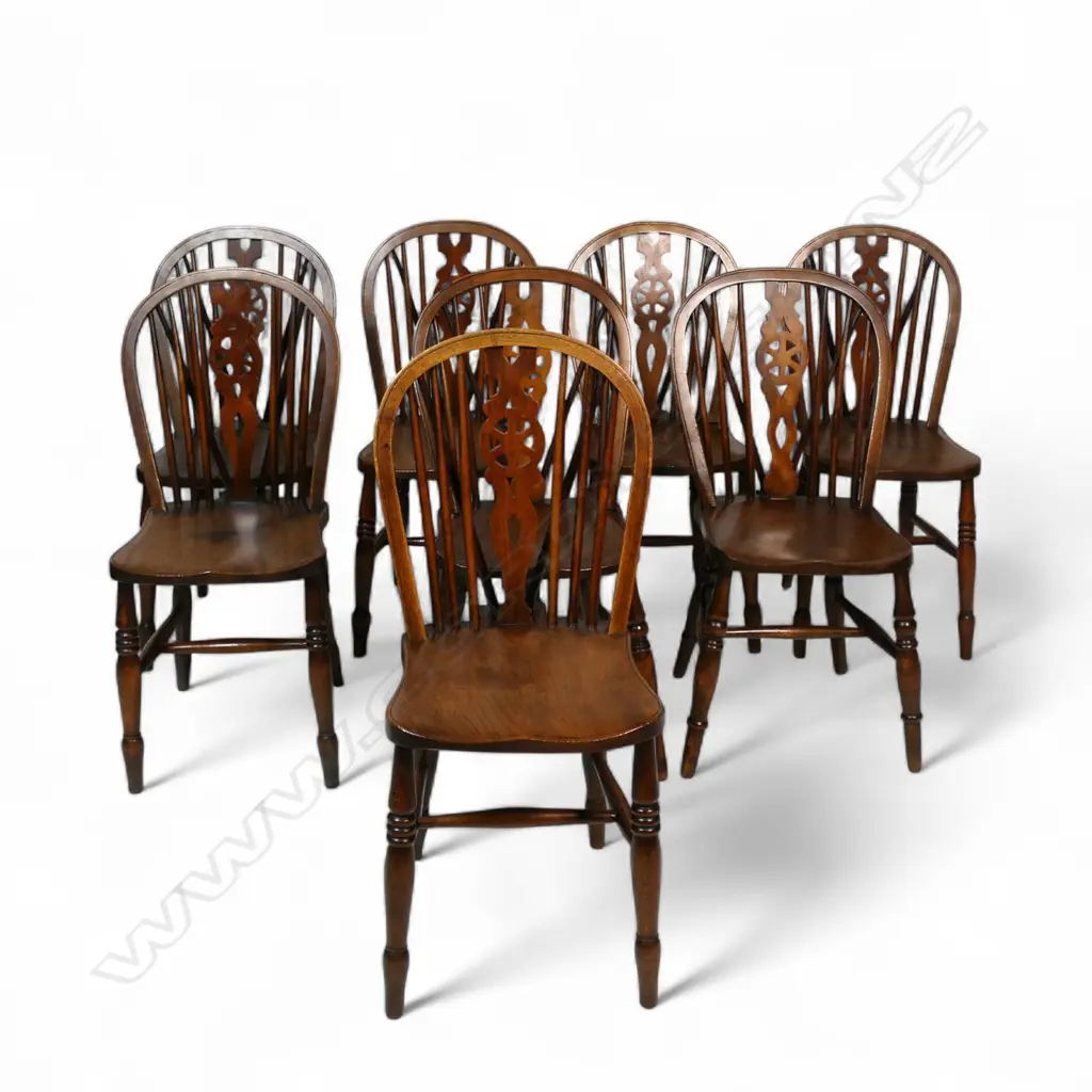 A set of eight Victorian oak and elm country wheel back Windsor chairs, Image 1++