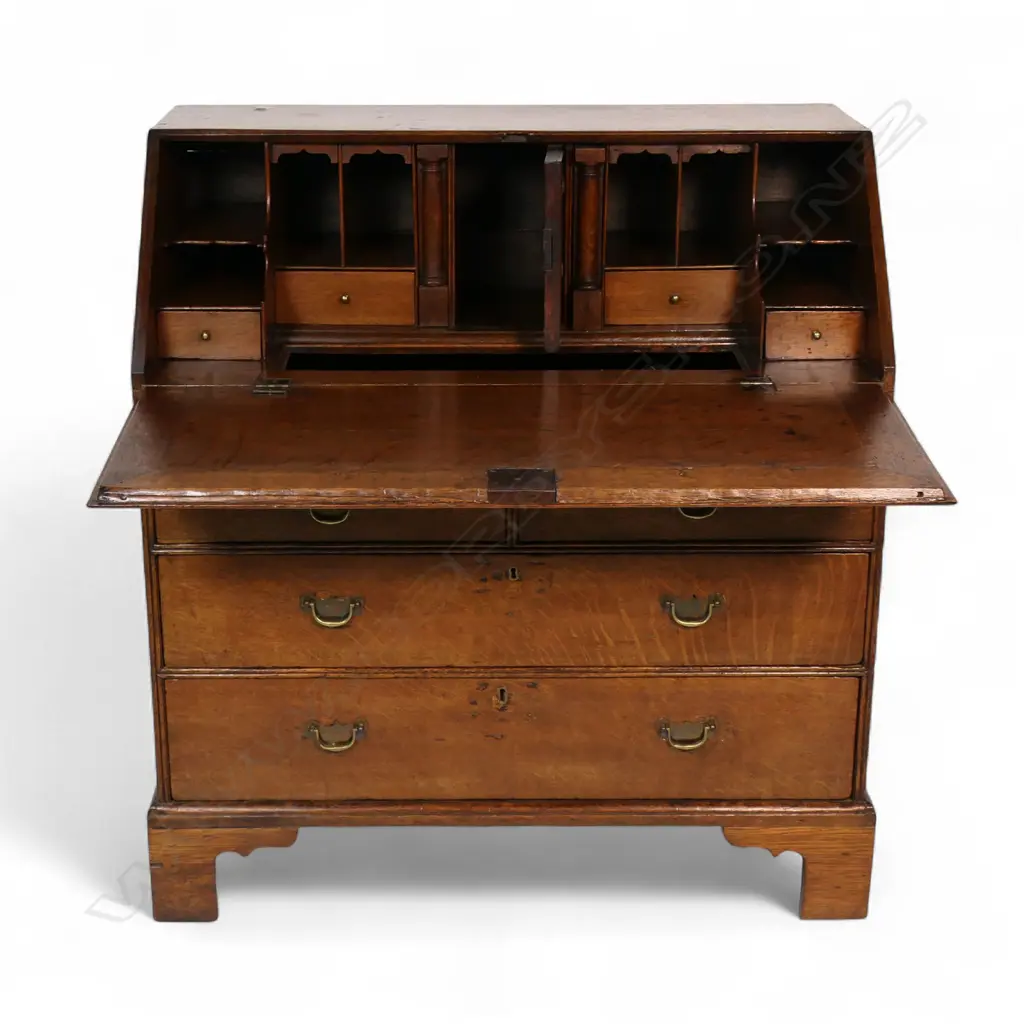 A provincial George II oak fall front bureau, Image 1++