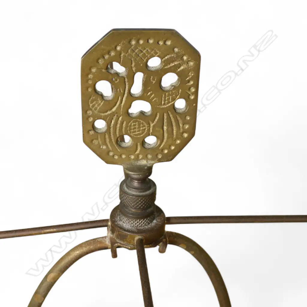 A pair of vintage Frederick Cooper table lamps, Image 1++