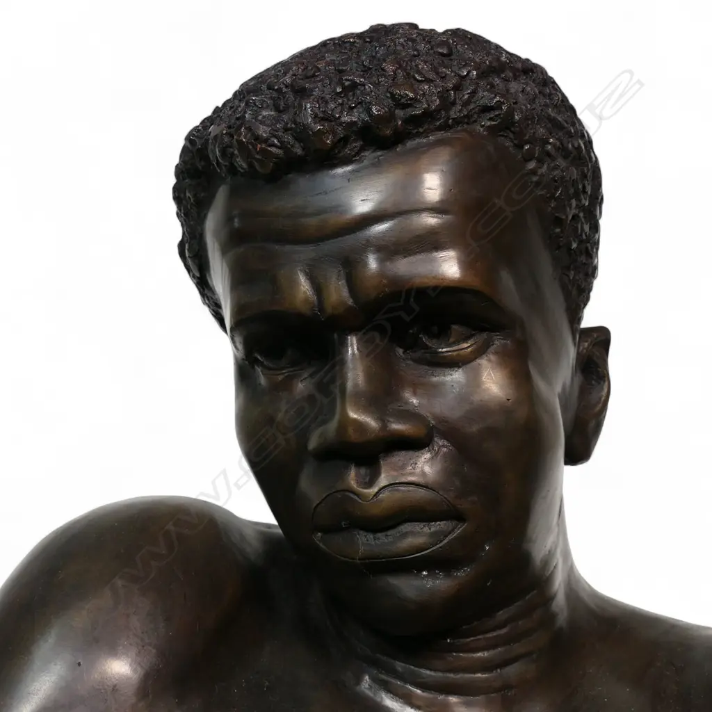 A large bronze sculpture after the original by Anton van Wouw 'Shangaan', Image 1++