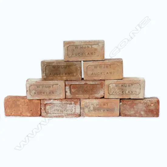 Ten N.Z bricks