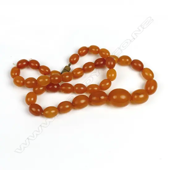 A vintage amber bead necklace