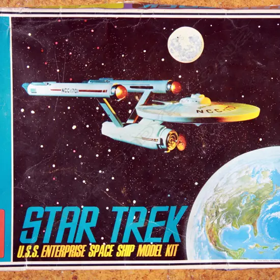 AMT - USA Star Trek ‘USS Enterprise’ plastic kit as new in box