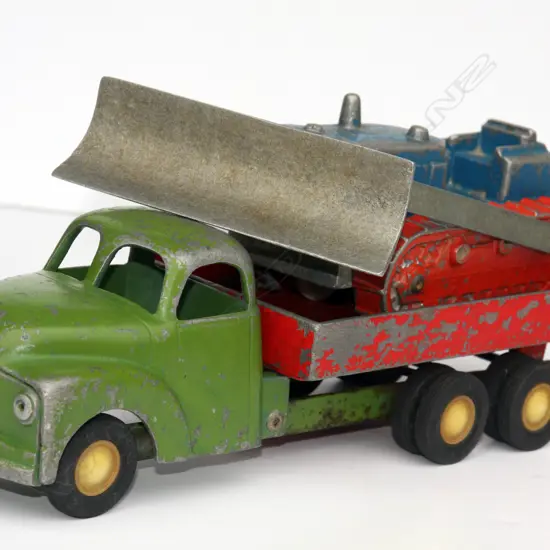 Fun Ho Toys - Bedford Tip Truck