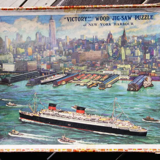 ‘Victory’ wooden jigsaw puzzle