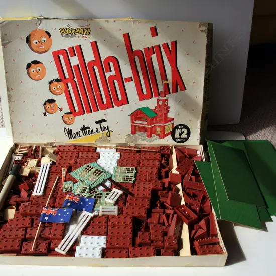 ‘Bilda Brix’ plastic construction set by Playmate Toys