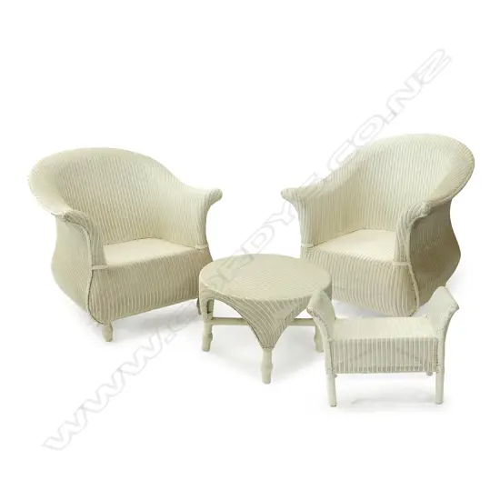 A set of Lusty's Lloyd Loom conservatory furniture