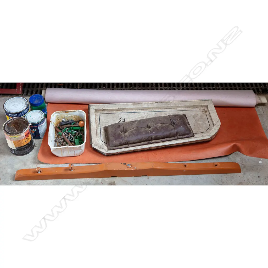 Adelaide Express - open double seat waggonette/buggy, Image 1++