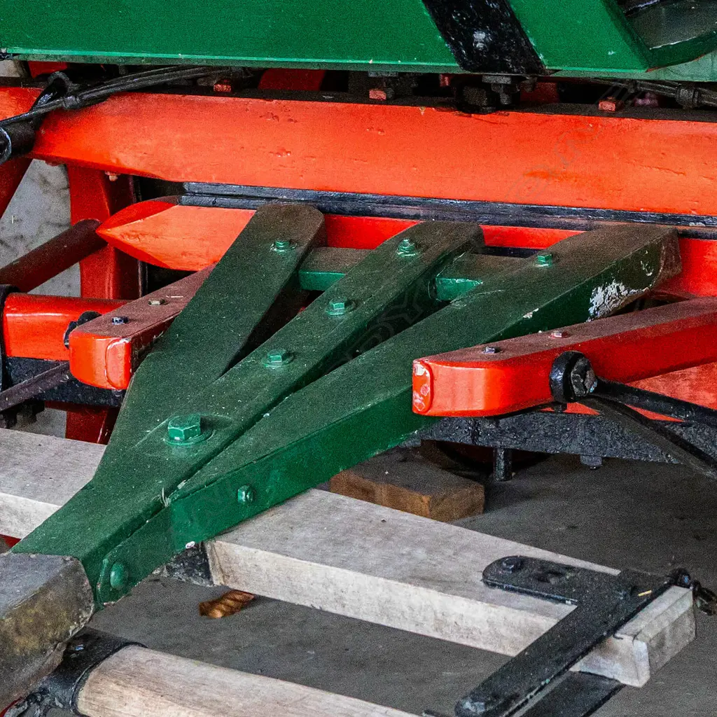 1905 NZ Settlers Wagon, Image 1++