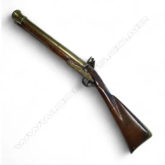 A good late 18thC sea service brass barreled flintlock blunderbuss,
