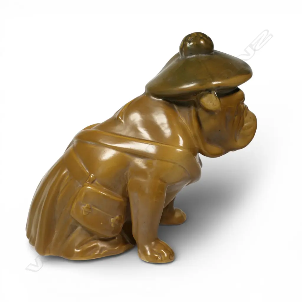 A Royal Doulton World War I bulldog in khaki tone, Image 1++