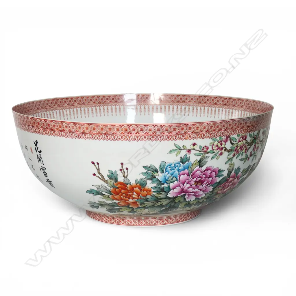 A massive 20thC Chinese famille rose egg shell porcelain bowl, Image 1++