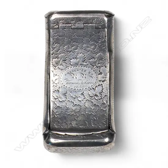 A late George III silver snuff box,