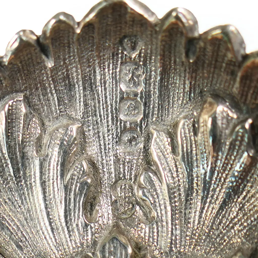 A Victorian silver fancy heavy cast caddy spoon, Image 1++