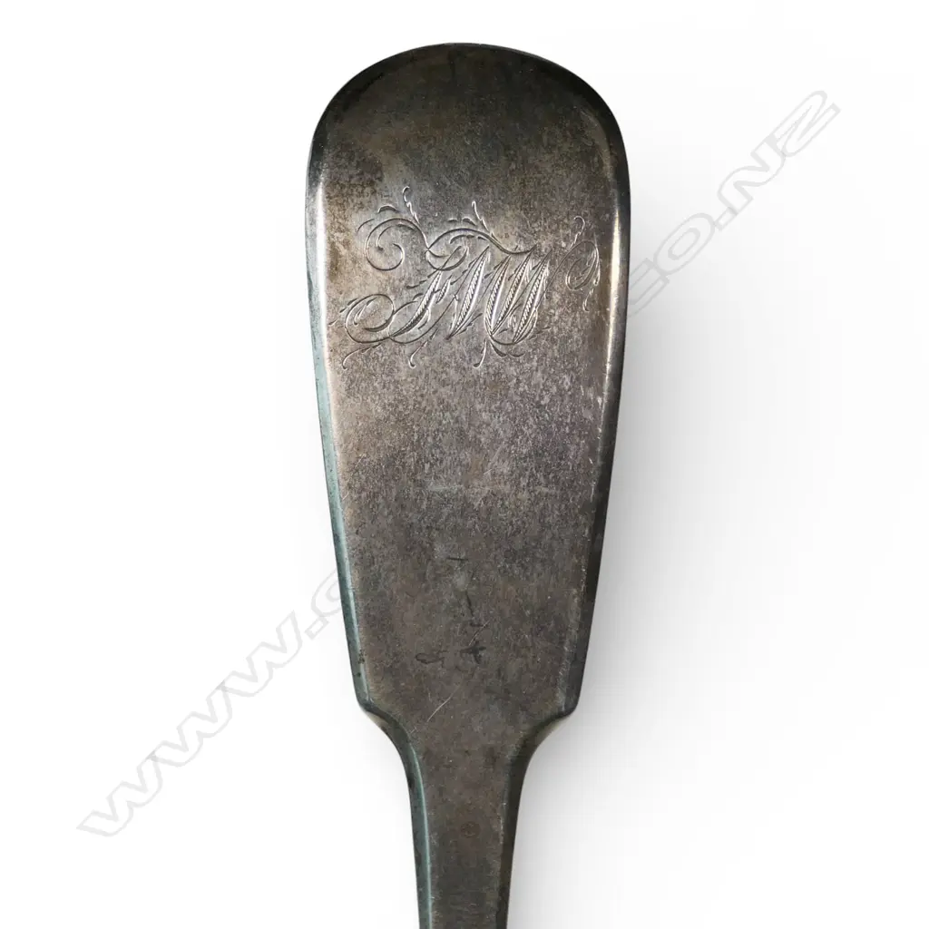 A George IV silver soup ladle, Image 1++