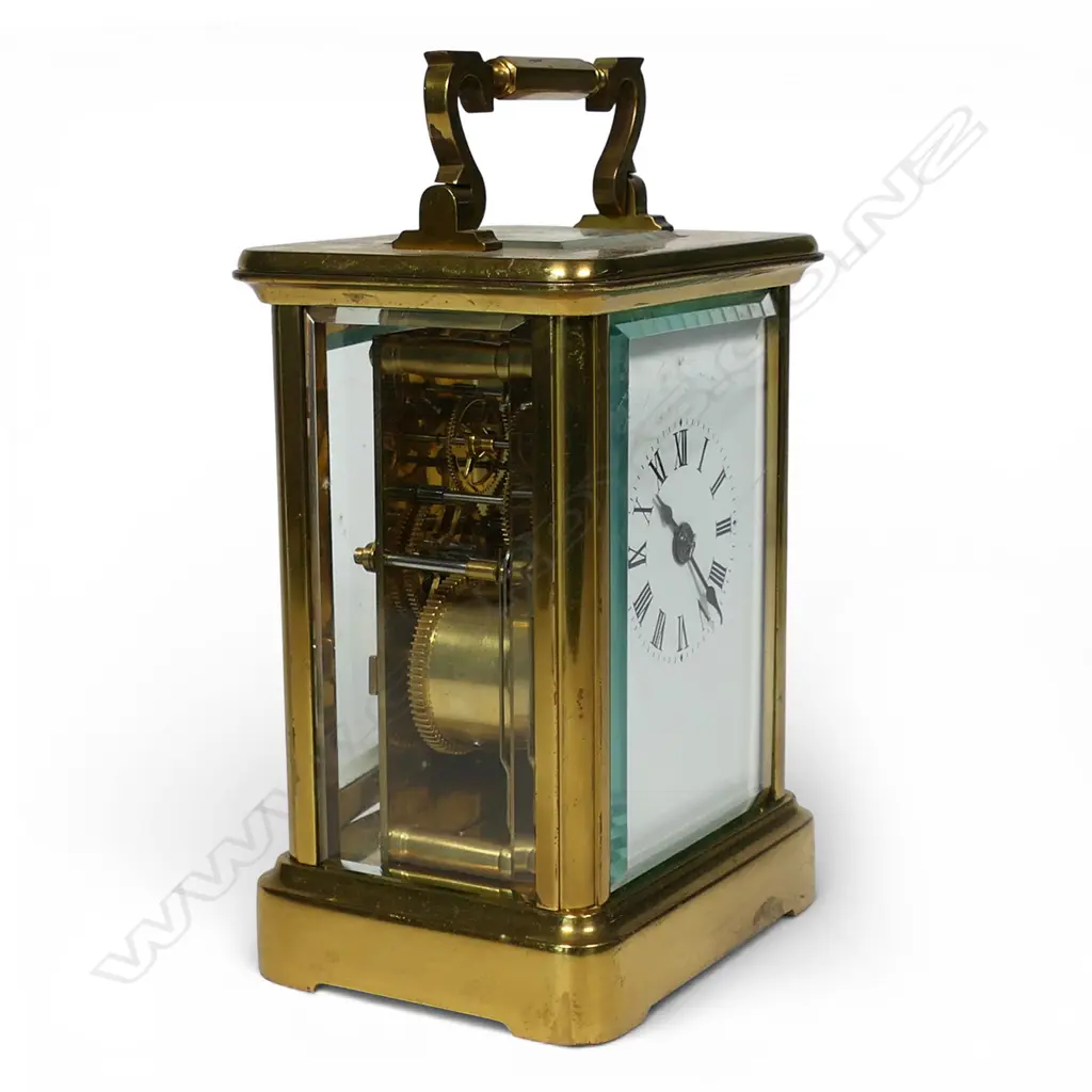 A late 19thC French brass cased carriage clock, Image 1++