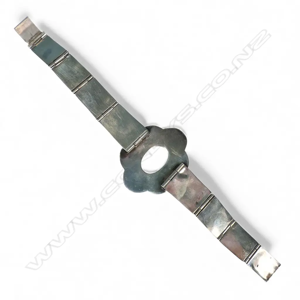 A 1900s Scottish silver and malachite bracelet, Image 1++