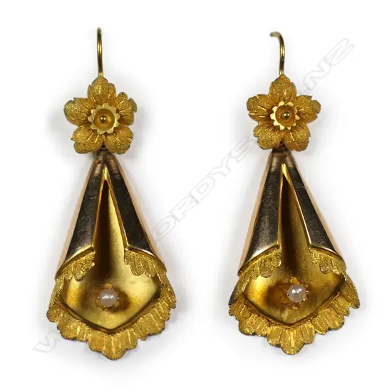 A pair of Victorian gilded 18ct gold drop earrings,